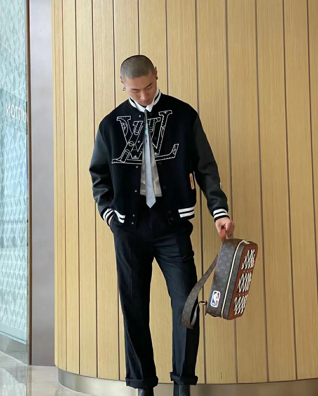 Louis Vuitton & NBA 21Fw joint baseball jacket